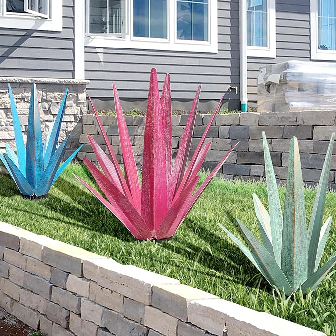 Large Tequila Rustic Sculpture, Rustic Metal Agave Plants for Outdoor Patio Yard, Home Decor Hand Painted Metal Agave Garden Yard Statue, Outdoor Lawn Ornaments Yard Stakes (Dark Blue - M)