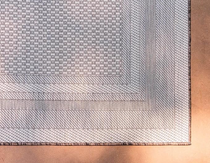 Unique Loom Outdoor Border Collection Area Rug - Soft Border (8' x 11' 4" Rectangle, Brown/ Ivory)