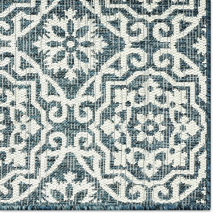 Nicole Miller New York Patio Country Julia Transitional Geometric Indoor/Outdoor Area Rug, Blue/White, 7'9"x10'2"