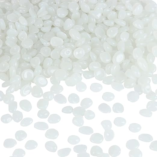 900pcs Glow in The Dark Rocks Outdoor Decorations Stones Small Luminous Pebbles Indoor/Outdoor Decor for Garden Fish Tank Aquarium Planter Walkway - White