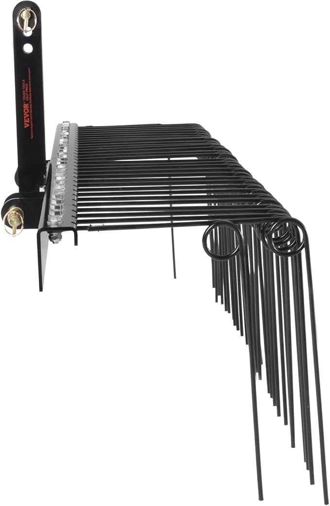 VEVOR Tow Behind Landscape Rake, 72" Tow Dethatcher with 32 Steel Tines, Lawn Dethatcher Rake Attaches to Category 1, 3 Point Hitch for Tractor, for Leaves, Pine Needles, Straw, and Grass