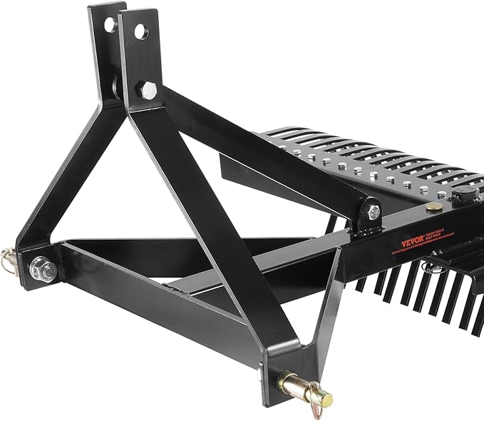 VEVOR Tow Behind Dethatcher, 72-inch Tow Dethatcher with 36 Steel Tines, 3-Point Lawn Dethatcher Rake with Attachments for Tractor, Landscape Rake for Garden, Farm, Grass