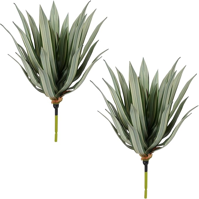Velener Artificial Outdoor Agave Plants, Light Green Outdoor Faux Plants with Broad Sword-Shaped Leaves, Small Size UV Resistant Fake Agave Plants for Indoor and Outdoor Decor(14 Inch)-2 Pack