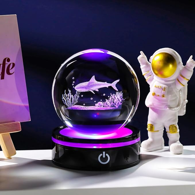 YWHL 3D Shark Figurine Crystal Ball with Colorful Light Base, Shark Gifts for Women Men Shark Lovers on Christmas Birthday, 3D Laser Engraved Shark Sphere Glass Ball for Home Office Decoration (80mm)