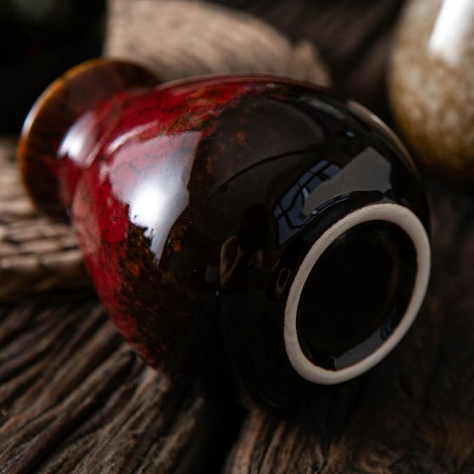 JOJUNO Glazed Rustic Bud Vase Set of 4 - Small Ceramic Mini Pottery Vases in White, Yellow, Green, Red - Ideal for Fresh & Dried Flowers - Modern Farmhouse Décor for Living Room, Shelves, Dining Table