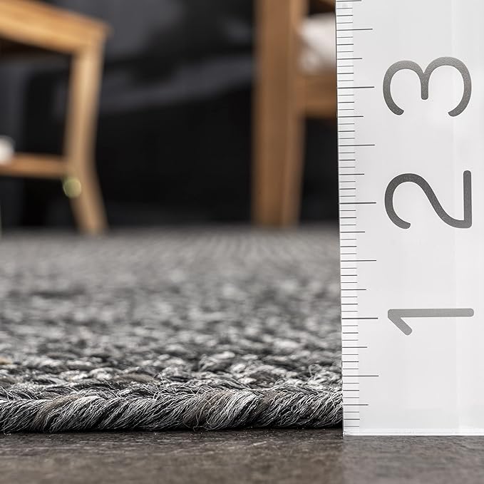 nuLOOM 5' x 8' Solid Hand Braided Indoor/Outdoor Area Rug, Pet-Friendly, High Traffic, Weather Resistant, for Patio, Balcony, Bedroom, Living Room, Dining Room, Wynn Charcoal