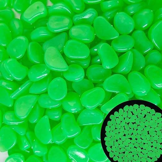 1.4LB 25-27mm Green Gardening Luminous Glow Stones Outdoor Decorations Luminous Stones Glow Stones Pebbles for Patio Landscaping Lawn Landscape Decor