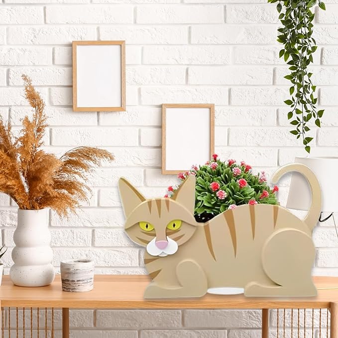 Yellow Cat Planter Plant Pots,Cute Garden Cat Flower Planter,Cat Planters Birthday Gifts for Women,Office,Indoor/Outdoor Decor（12.5 * 5.6 * 7.8in）