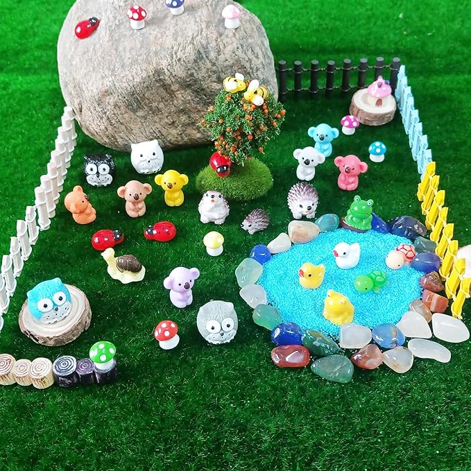 100 Pcs Mini Resin Animals Figures, Mixed Tiny Plastic Animals Figurines to Hide Miniature Fairy Garden Decorations Accessories
