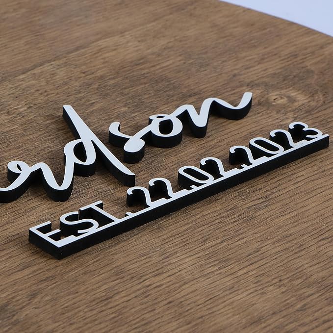 Wedding Guestbook Sign for Couple - Personalized Round Wooden Sign with Initial Letter, Rustic Wedding Guest Book Alternative, Custom Name Sign, Engagement Party Decor, Reception Table Decoration