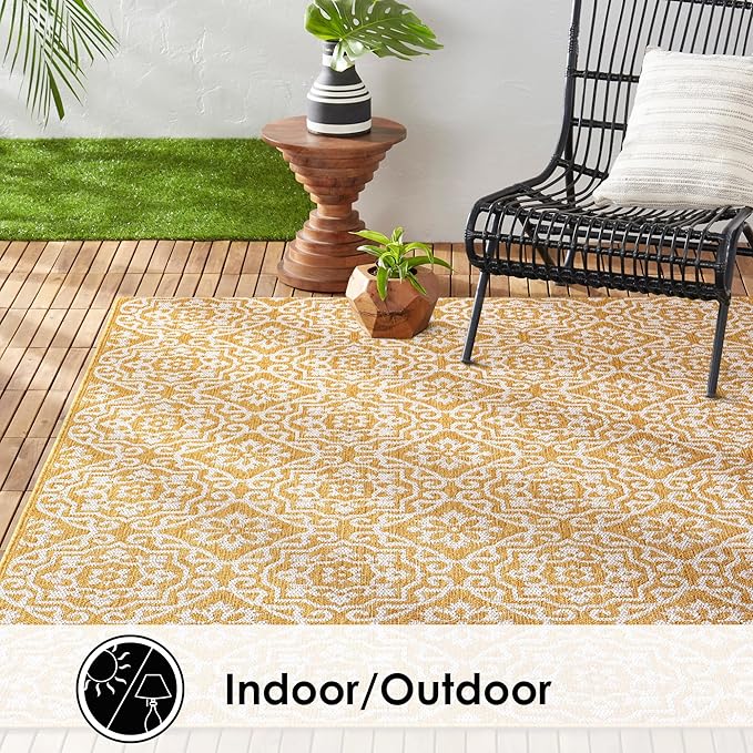 Nicole Miller New York Patio Country Julia Transitional Geometric Indoor/Outdoor Area Rug, Yellow/White, 5'2"x7'2"