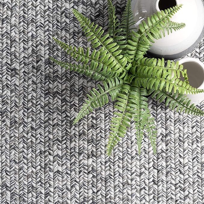 nuLOOM Oval 9' x 12' Solid Hand Braided Indoor/Outdoor Area Rug, Pet-Friendly, High Traffic, Weather Resistant, for Patio, Balcony, Bedroom, Living, Dining Room, Wynn Salt and Pepper