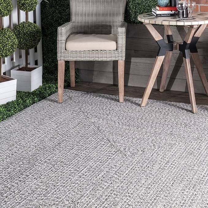 nuLOOM Oval 9' x 12' Solid Hand Braided Indoor/Outdoor Area Rug, Pet-Friendly, High Traffic, Weather Resistant, for Patio, Balcony, Bedroom, Living, Dining Room, Wynn Salt and Pepper